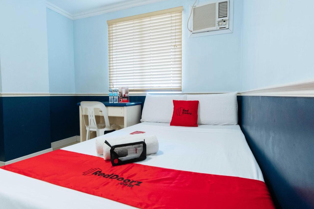 Reddoorz @ Bonifacio St Cebu Hotel Luaran gambar