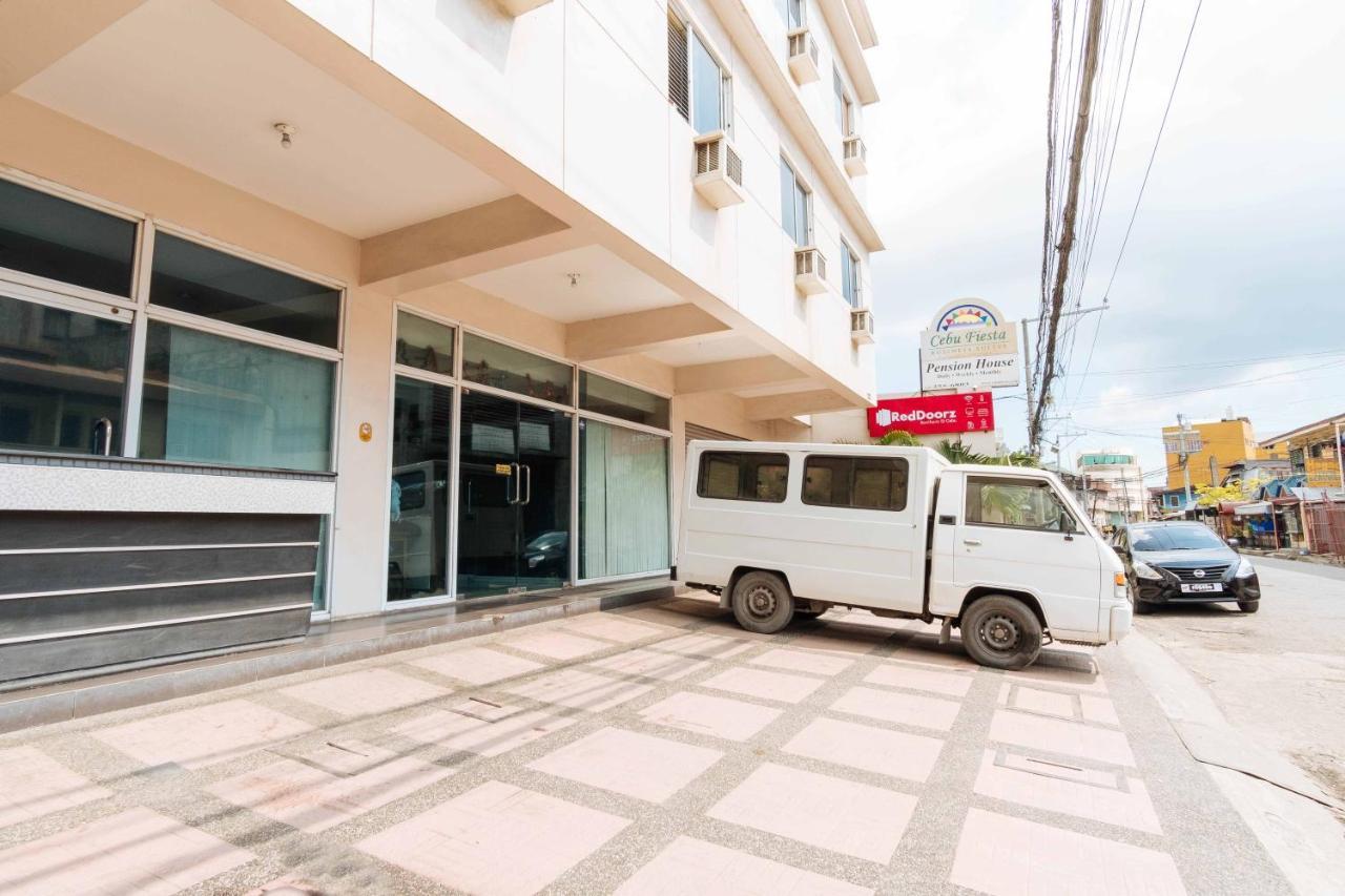 Reddoorz @ Bonifacio St Cebu Hotel Luaran gambar